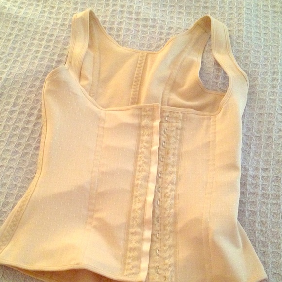 Vest Waist Shapewear🌟