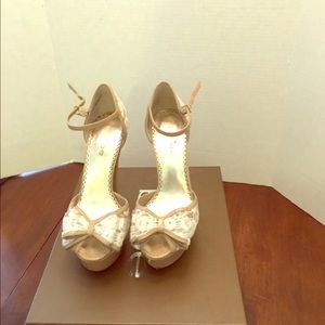 Bebe beige bow heels