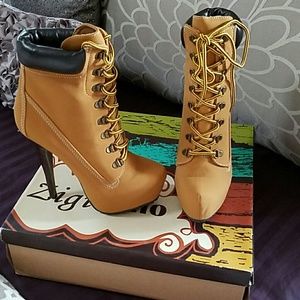 Zigi Soho Jubilee Tan Bootie