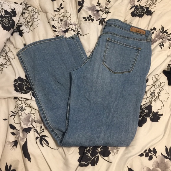 Full length straight leg light jeans