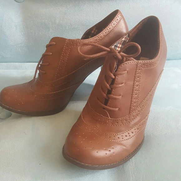 Brown high heel shoes