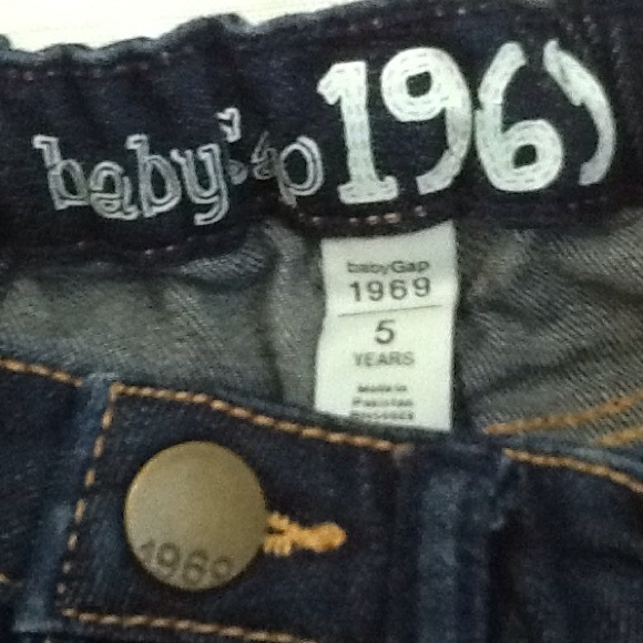 Baby Gap 1969 mini denim skirt - Picture 3 of 4