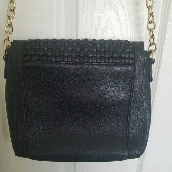 SOLD! F21 Black Crossbody - Picture 3 of 4