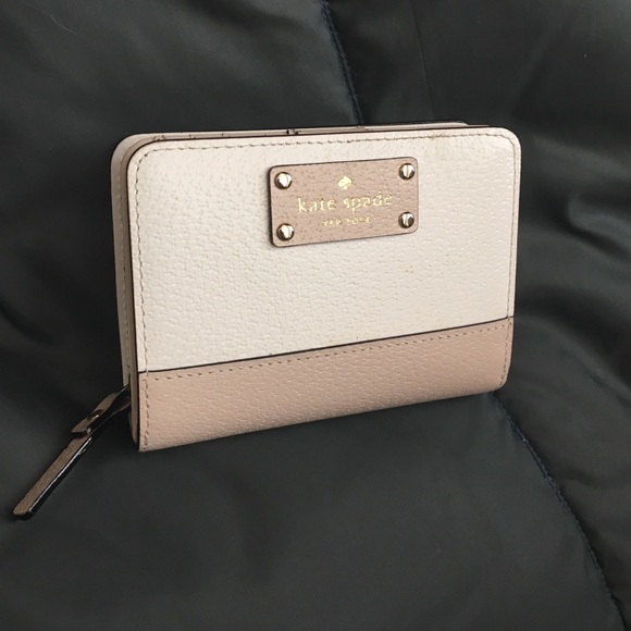 Kate Spade Wellesley Bifold Wallet