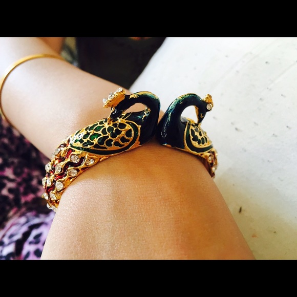 Brand New Beautiful Traditional Indian Bangle