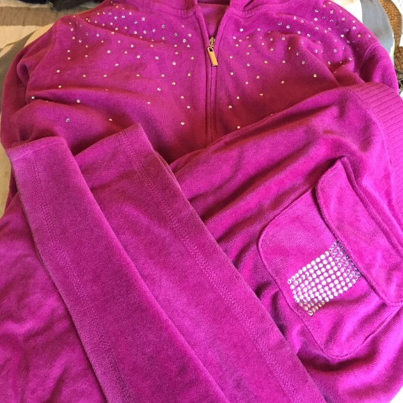 Victoria Secret Jacket w Bling accent w/wide leg.