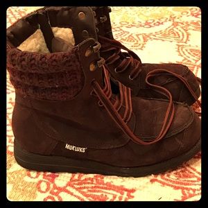 FLASH SALE! MukLuks Woman's Polly Boot SIZE 7