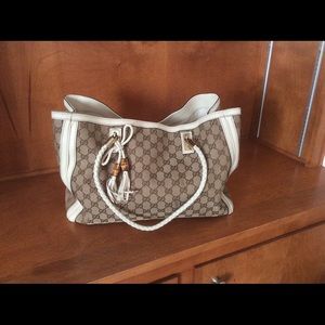 Gucci purse, authentic