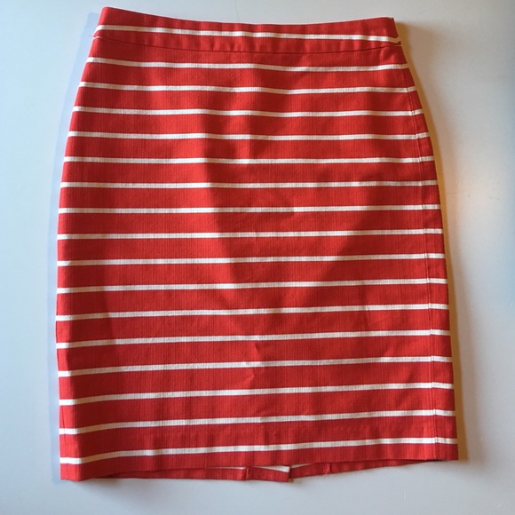 Banana Republic Dresses & Skirts - Banana Republic striped skirt