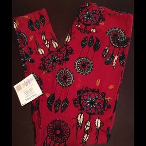 Lularoe TC Red Dream Catchers leggings NWT UNICORN