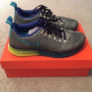 Men's Nike Air Max Rio Brasil addition size 9