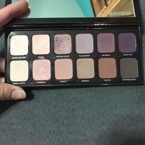 Laura Mercier Artists Palette
