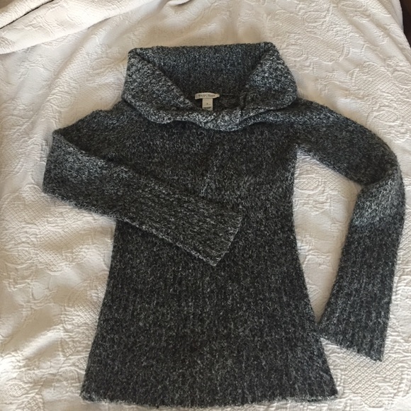 White House Black Market Sweater