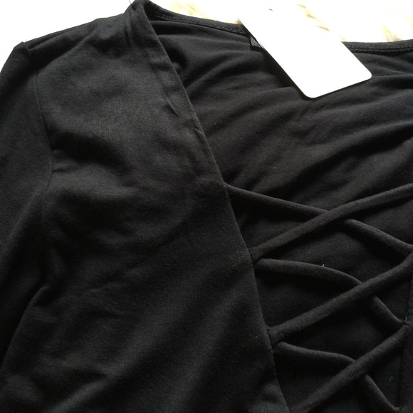 Cris cross side party dress - Picture 2 of 4