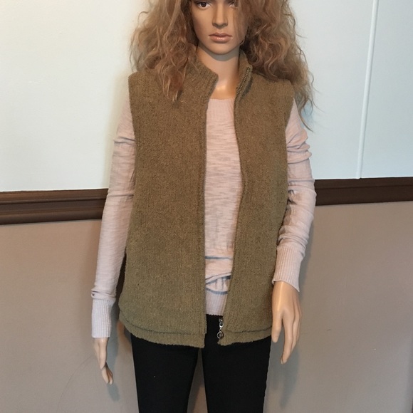 Cute vest