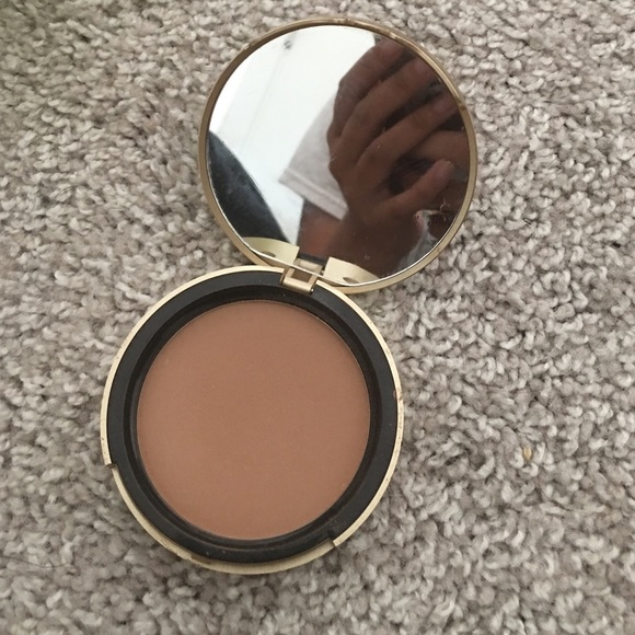 *** ON HOLD *** Too Faced Chocolate Soleil Bronzer