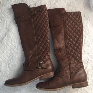 Brown Stitched Boots