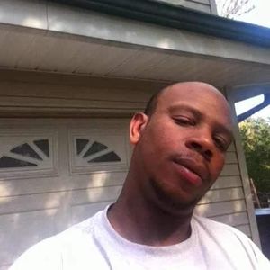 Meet your Posher, Deondre