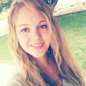 Meet your Posher, Cheyanne