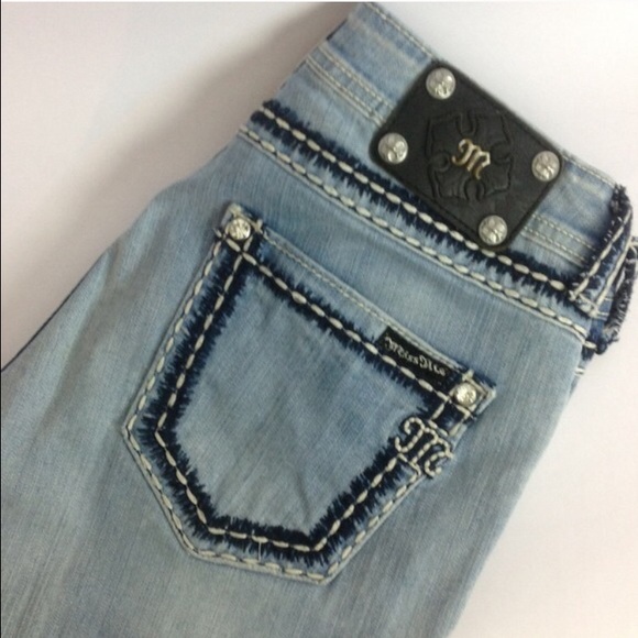 Miss Me Boyfriend Fit Capris