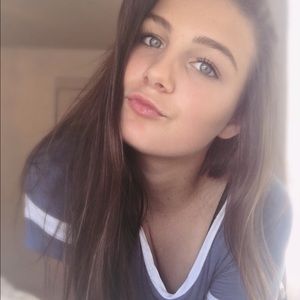 Meet your Posher, Mackenzie