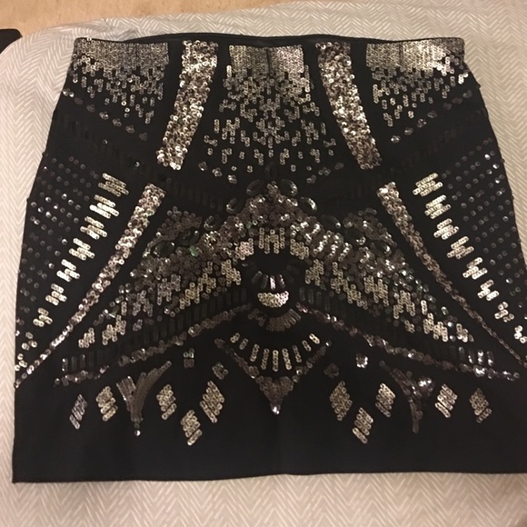 Black sequined Express mini skirt