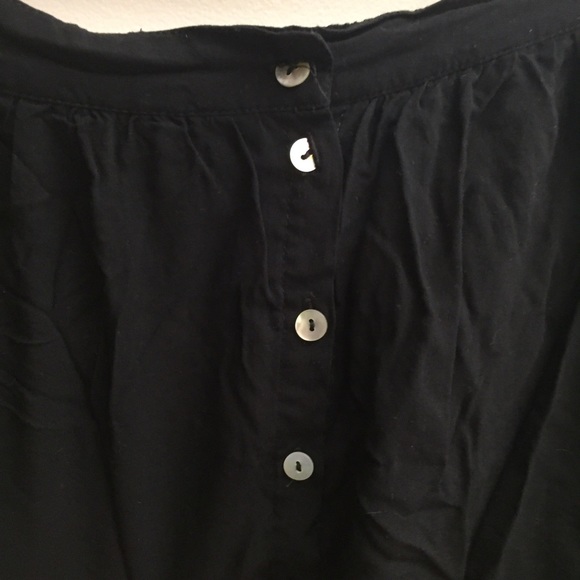 Button down skirt - Picture 2 of 2