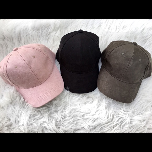 Accessories - Suede baseball cap