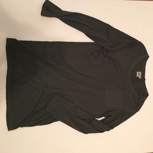 Longline boat neck LS tee in Khaki green Size M