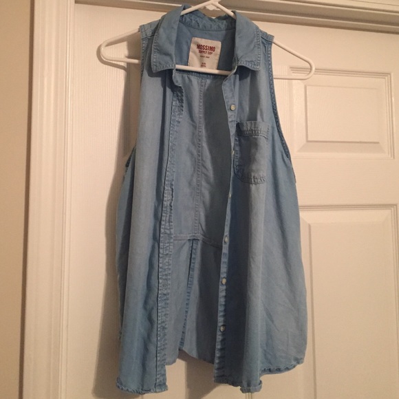 Sleeveless denim top