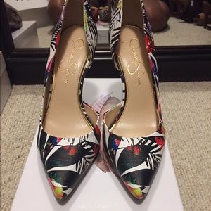 Jessica Simpson Heels Sz 7.5 Used