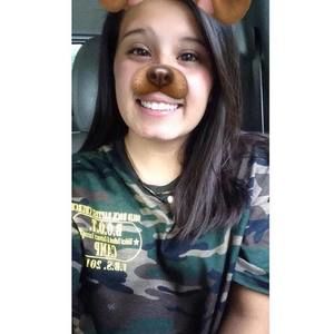 Meet your Posher, Caitlin