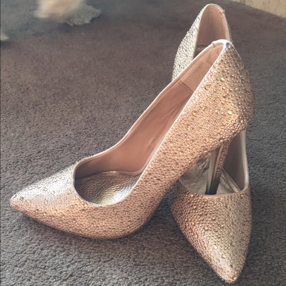 Diba Blossom Sparkly Pumps