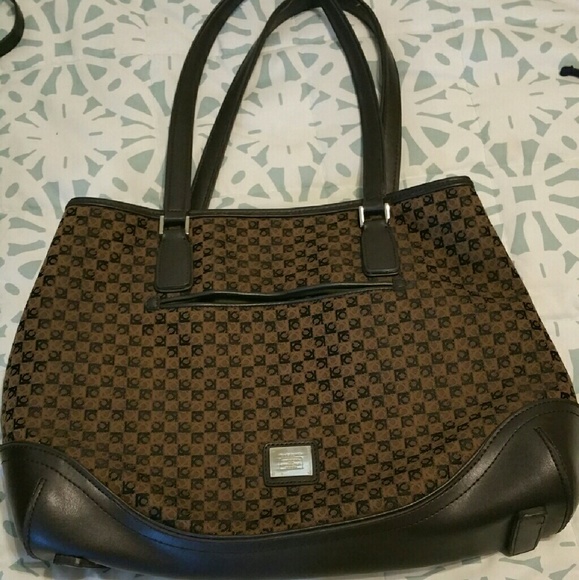 Liz Claiborne hamdbag