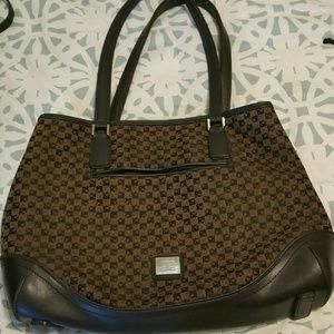 Liz Claiborne hamdbag