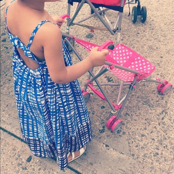 Girl Dress..
