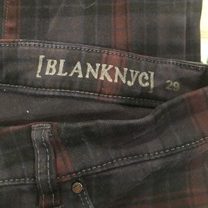Blanknyc size 29 grey and burgundy skinny jeans