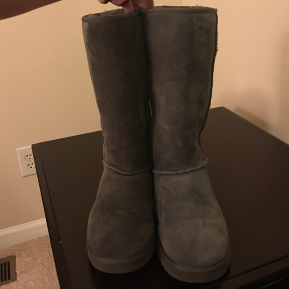 Authentic Ugg Boots - image 3