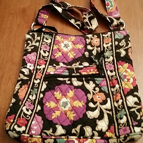 Like new Suzzani style Vera Bradley bag