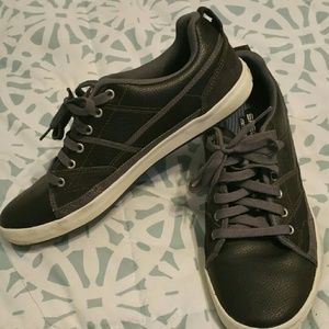 Mens skechers, only worn once
