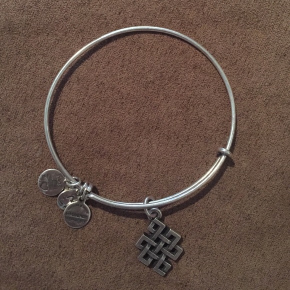 ALEX & ANI Endless Knot Bangle