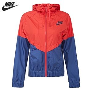 Nike Windbreaker Size M