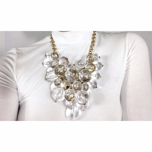 GORGEOUS acrylic grape vine NECKLACE & EARRINGS