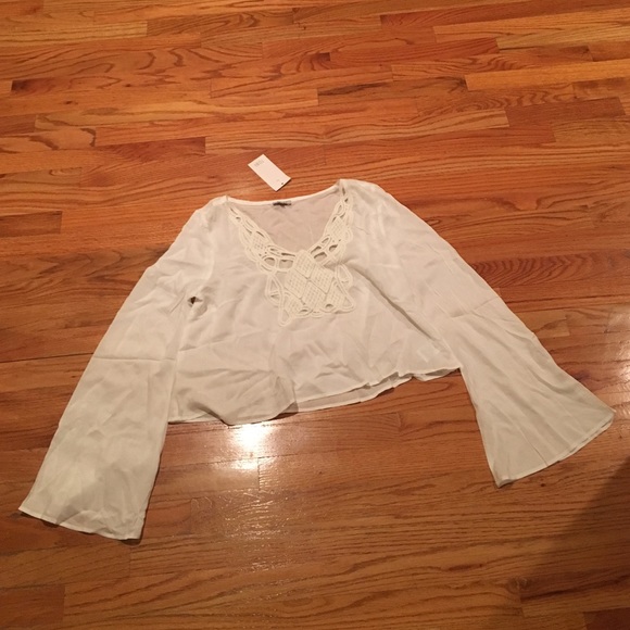 Tobi Crop Top