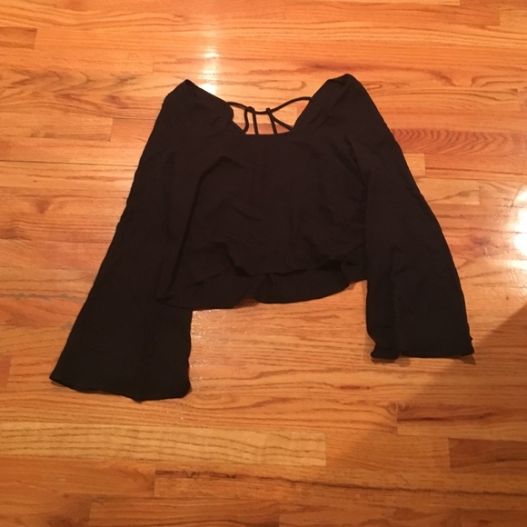 Tobi Crop Top