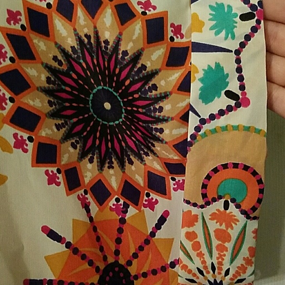 Color fun blouse - Picture 3 of 4