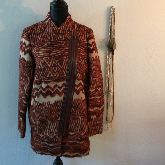 NWT. $498 Free People coat (xs/s).