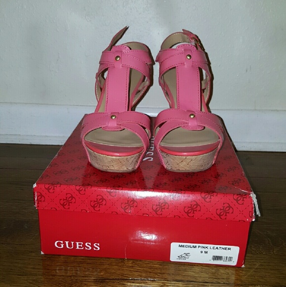 Guess Wedge