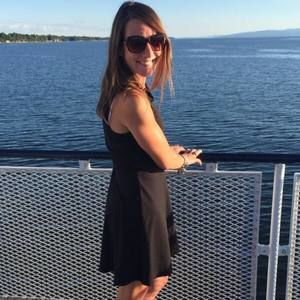 Meet your Posher, Sara