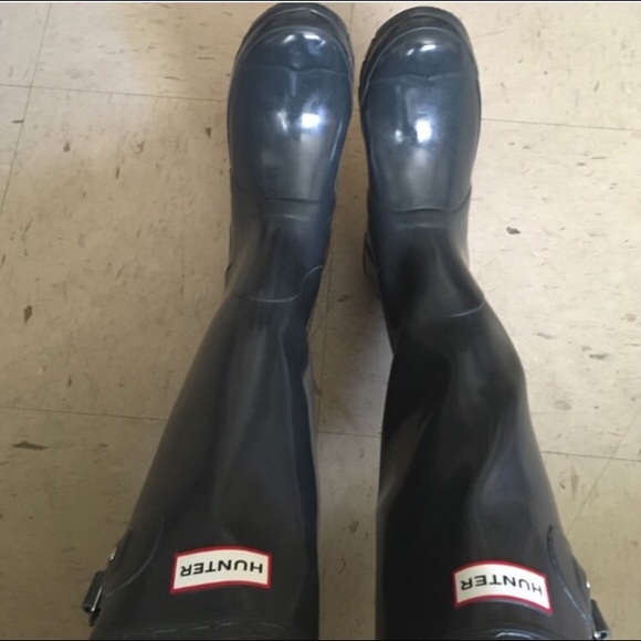 Authentic Hunter rainboots (sz 7)